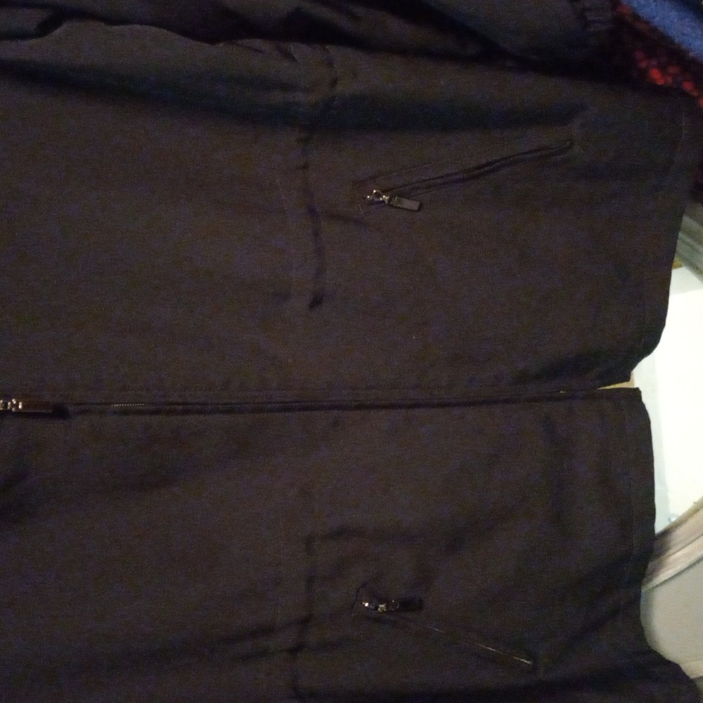 Black Medium Gallery Jacket. 100 % Polyester, Lin… - image 4